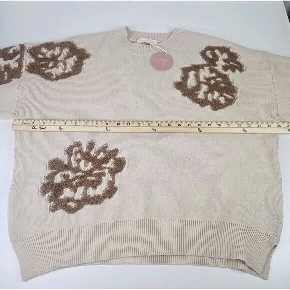 NWT Intarsia Floral Knitted Oversized Sweater Large Cream Brown Flowers - Picture 5 of 8